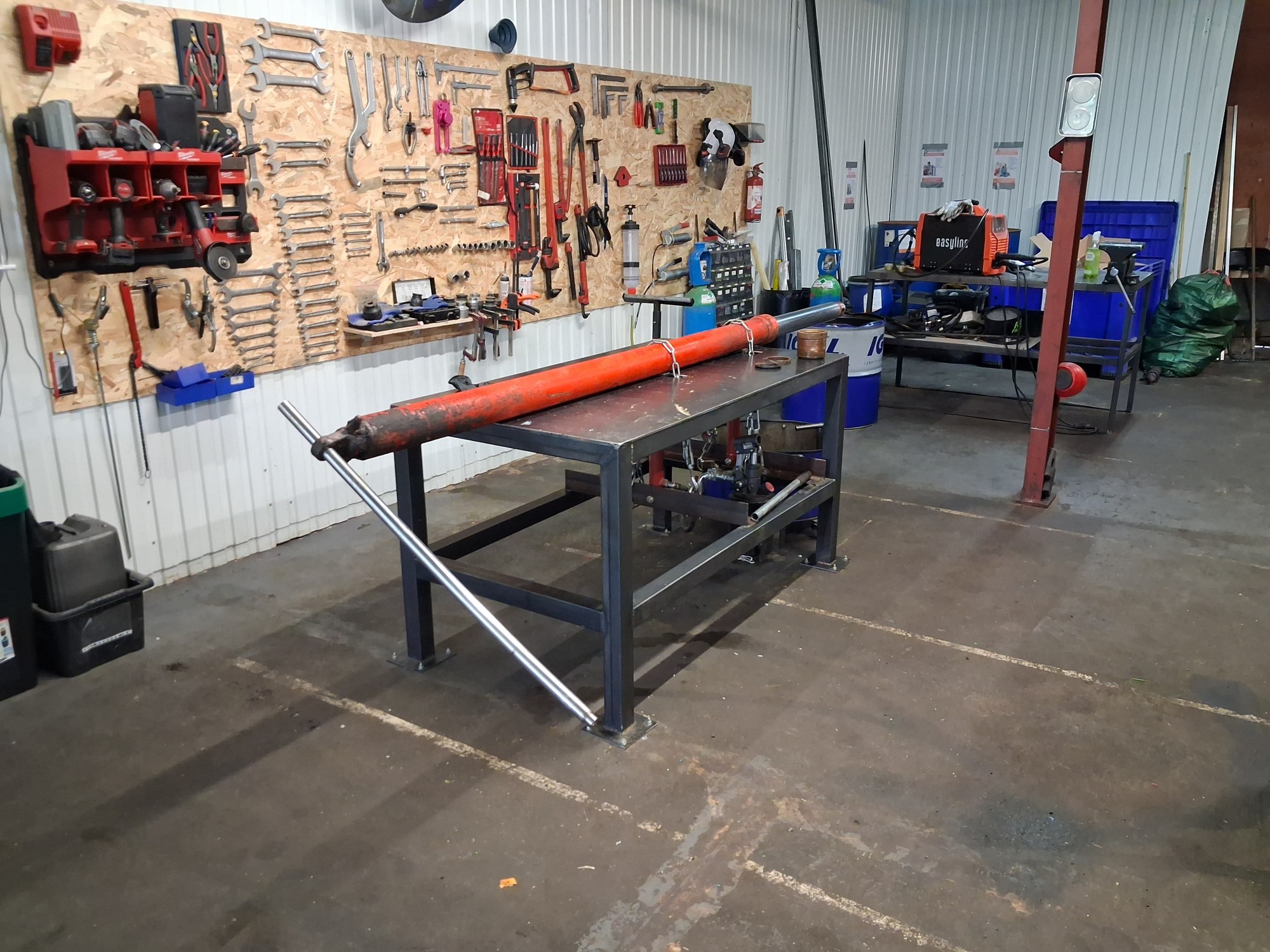 Remplacement kit joints vérin Manitou à Aire-sur-l'Adour